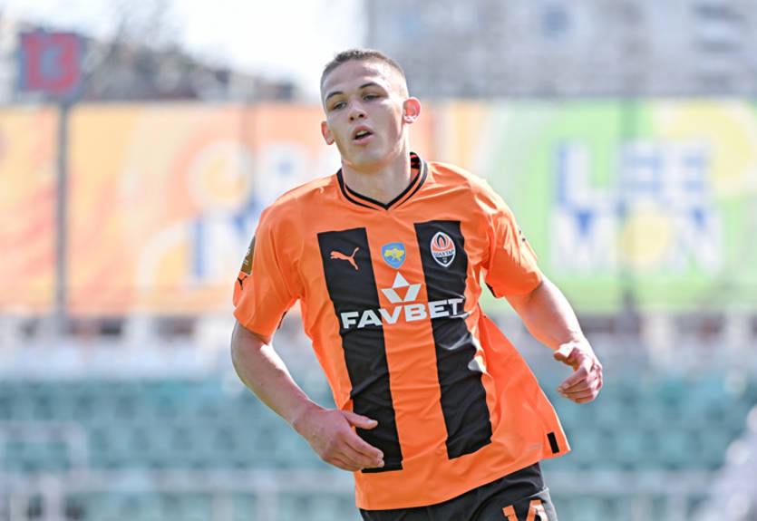 Сикан отметился юбилейным голом за Шахтер