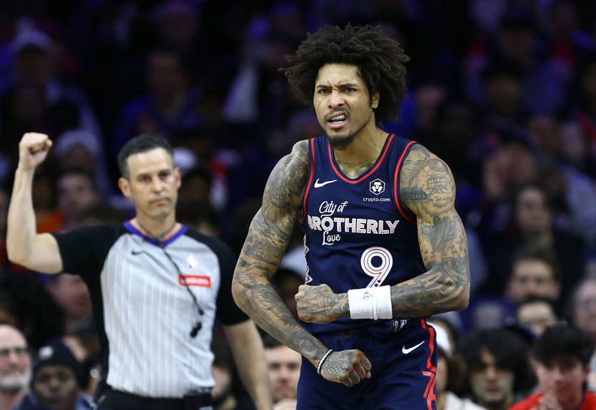 "Ты с*ка, твои мама, бабушка, тетя - с*ки": НБА оштрафовала тренера и игрока Филадельфии