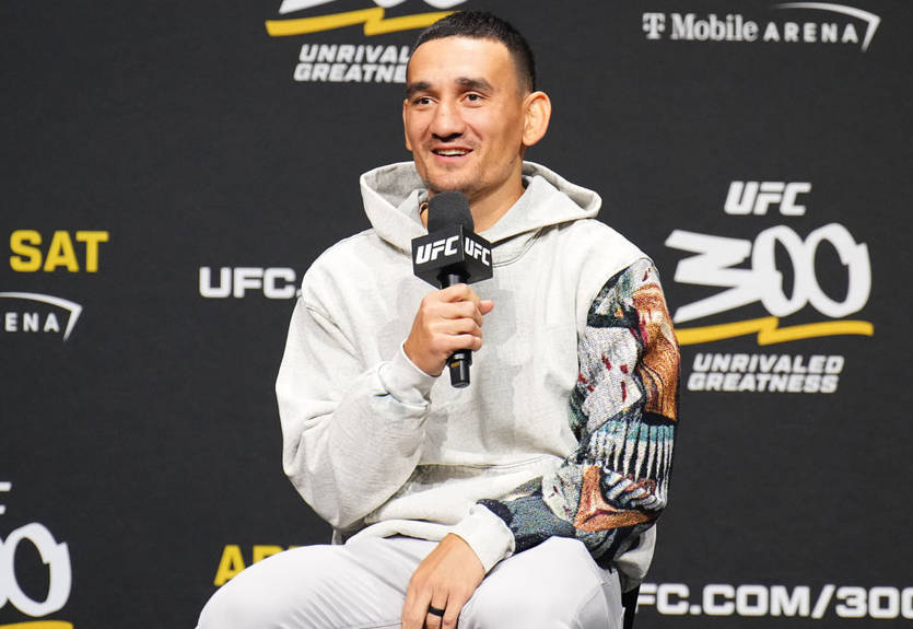 Топовий напівлегковаговик UFC виявив бажання побитися з Махачєвим