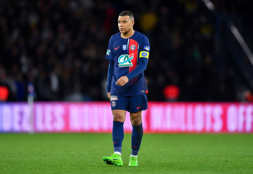 Макрон надеется, что Мбаппе сыграет на Олимпийских играх Макрон надеется, что Мбаппе сыграет на Олимпийских играх