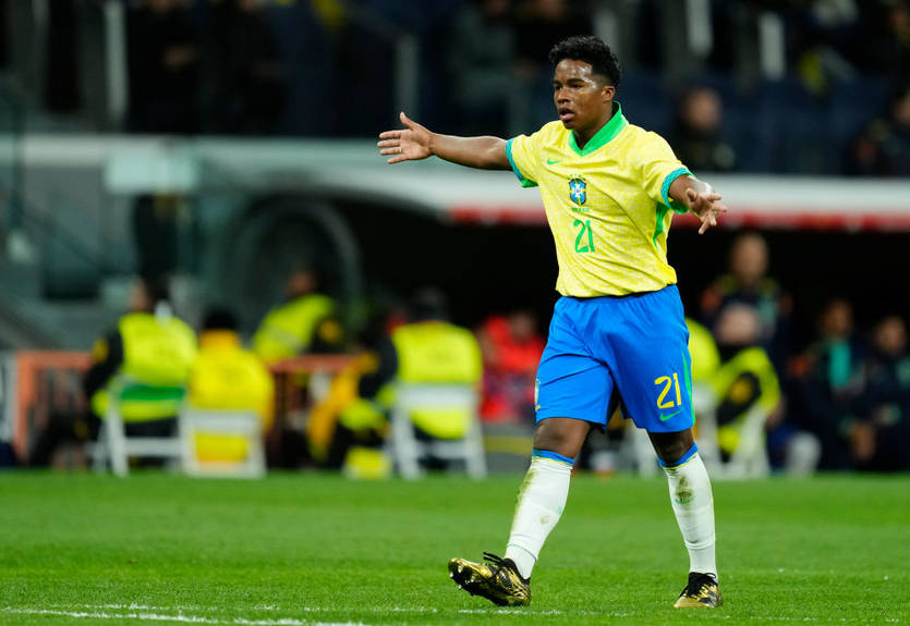 Новичок Реала намерен жениться, но клуб выступает против