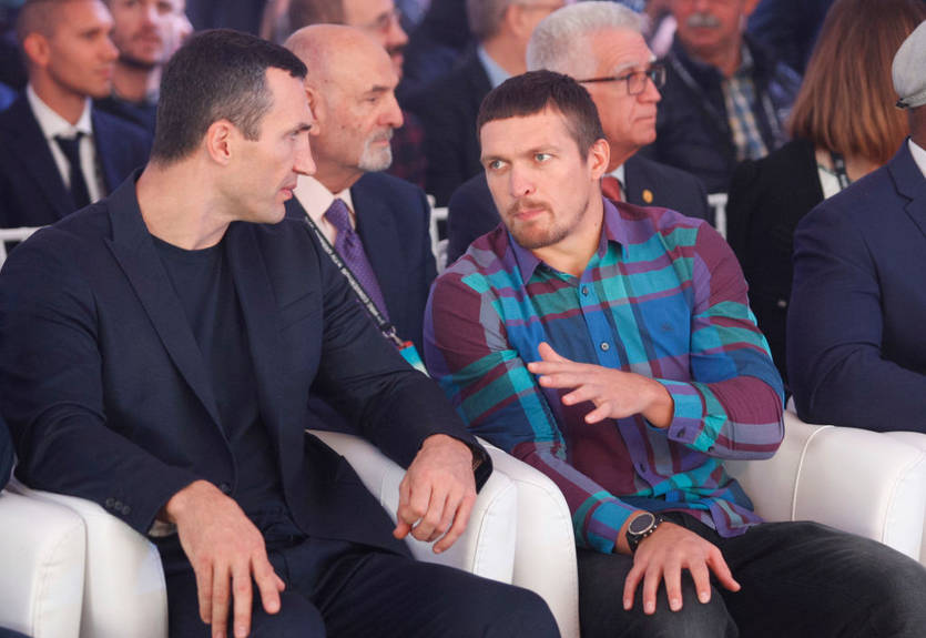 Усик признался, что Кличко помогает ему готовиться к Фьюри