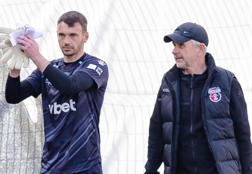 Голкипер Вереса выбыл минимум на полгода