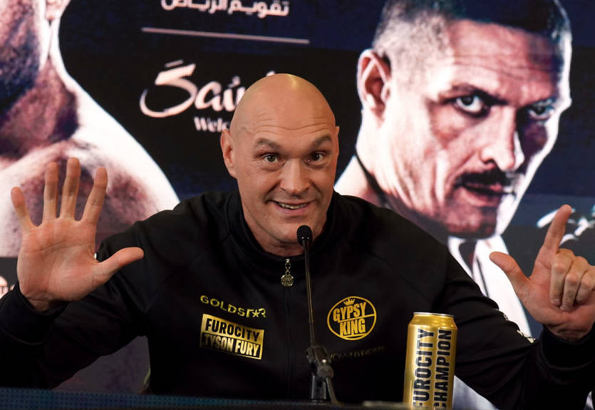 Ф'юрі жорстко висміяв Кличка за допомогу Усику Ф'юрі жорстко висміяв Кличка за допомогу Усику