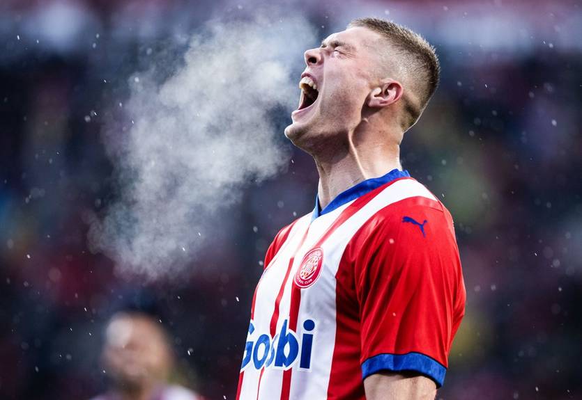 Довбик вчетверте в сезоні визнаний гравцем місяця в Жироні