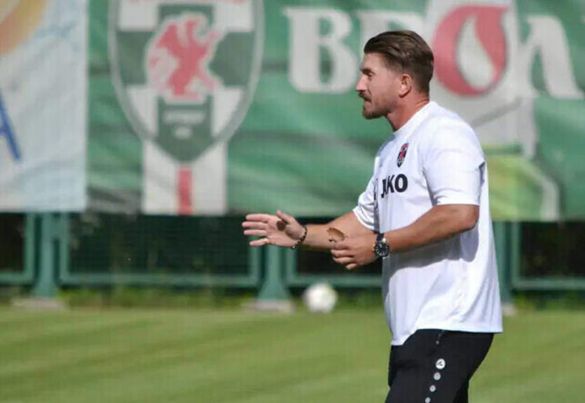 "Це просто треш": тренер Оболоні жорстко наїхав на арбітра УПЛ