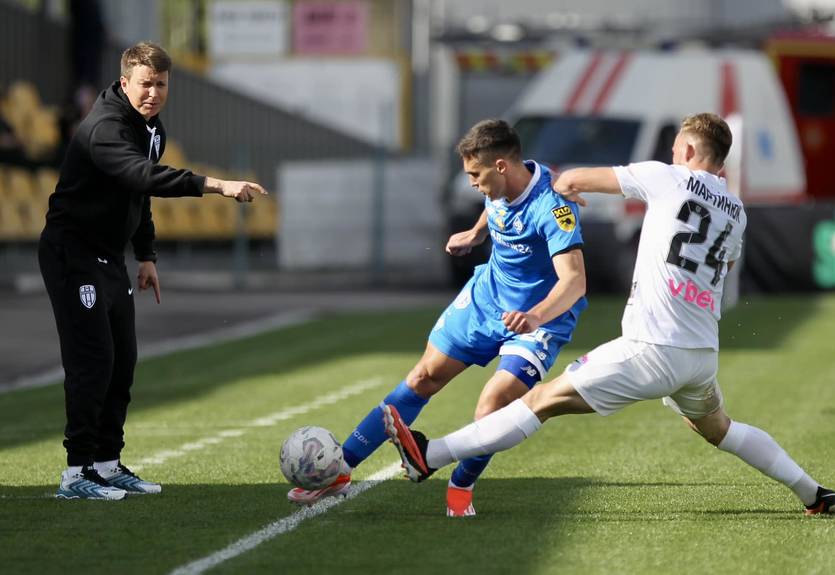 Динамо в меньшинстве сумело вырвать победу над Александрией