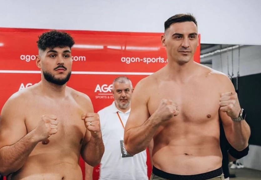 Українець Захожий нокаутував суперника і завоював титул EBU в суперважкій вазі