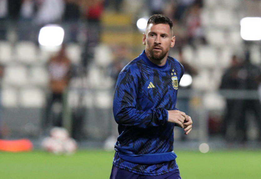 Охоронець Мессі жорстко "врятував" футболіста від селфі з фанатом