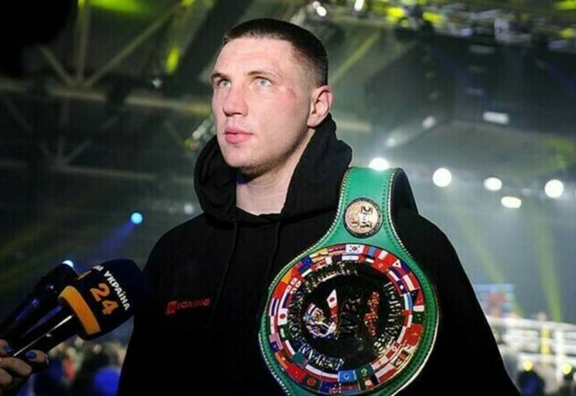 Непобежденный украинский супертяж посетил матч Лиги чемпионов