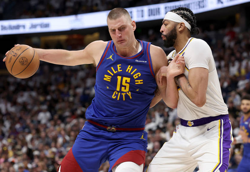 Плей-офф НБА: Миннесота разгромила Финикс, Денвер одержал победу над Лейкерс