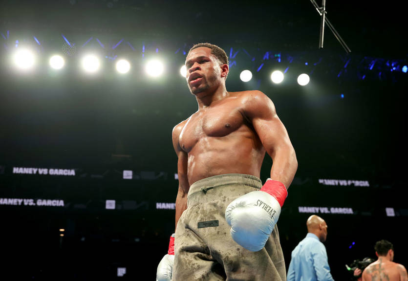 Хейні збереже титул WBC, попри поразку від Гарсії Хейні збереже титул WBC, попри поразку від Гарсії