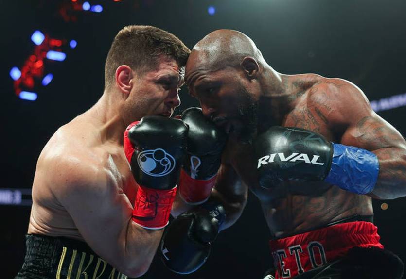 Дерев'янченко успішно повернувся після поразки від Мунгії, здолавши Александера: відео бою