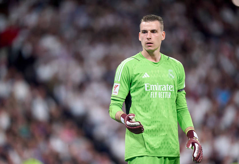 "Какой прекрасный вечер на Бернабеу": Лунин оценил победу над Барселоной