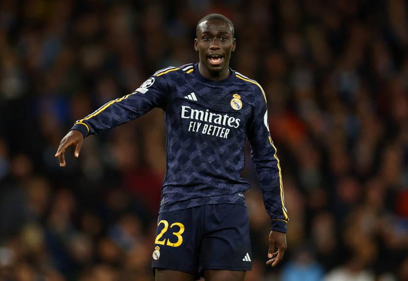 Захисник Реала може продовжити кар'єру в АПЛ