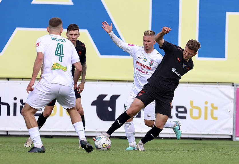 Металлист 1925 избежал поражения от Оболони, которая забила шедевральный гол Металлист 1925 избежал поражения от Оболони, которая забила шедевральный гол