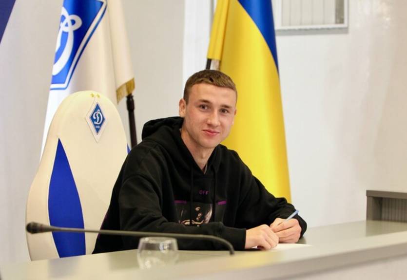 Динамо продовжило контракт із найкращим бомбардиром УПЛ