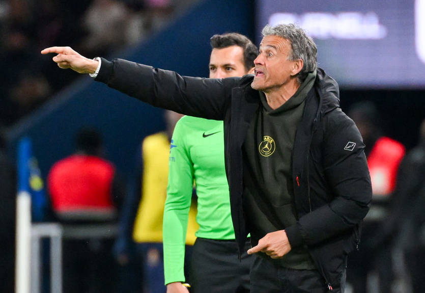 "Ви зіпсували рекорд": Тренер ПСЖ пожартував після запитання журналіста про Мбаппе "Ви зіпсували рекорд": Тренер ПСЖ пожартував після запитання журналіста про Мбаппе