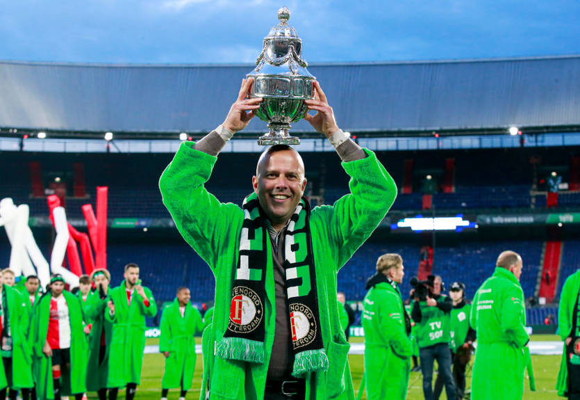 Ливерпуль ведет переговоры с тренером Фейеноорда Ливерпуль ведет переговоры с тренером Фейеноорда