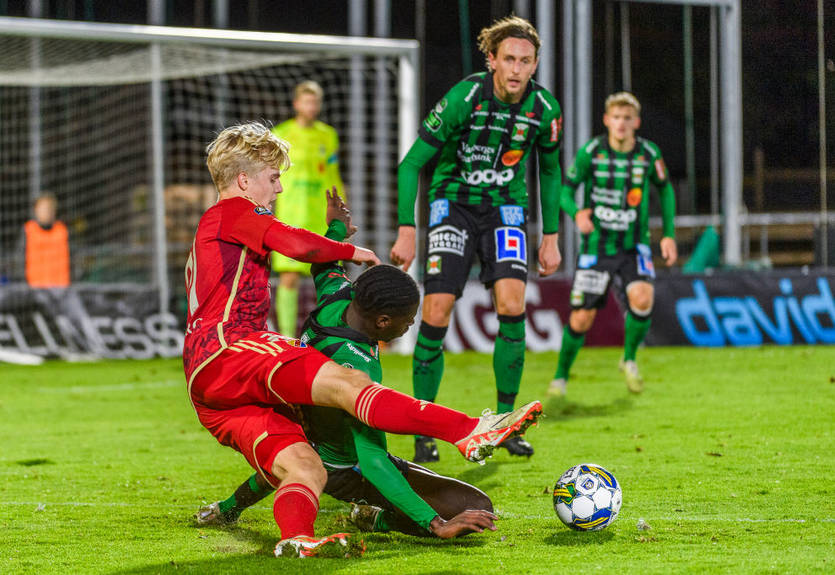 Один из европейских чемпионатов полностью отказался от VAR Один из европейских чемпионатов полностью отказался от VAR