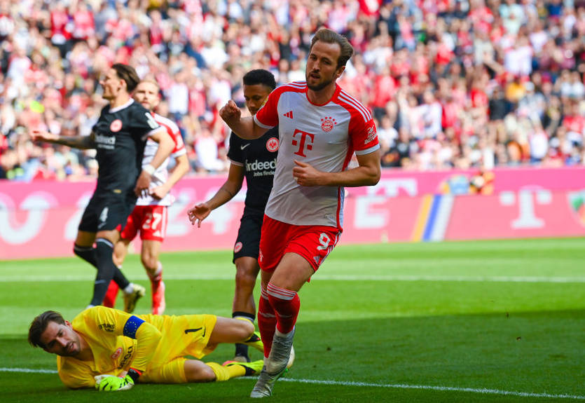 Дубль Кейна приносить Баварії непросту перемогу над Айнтрахтом