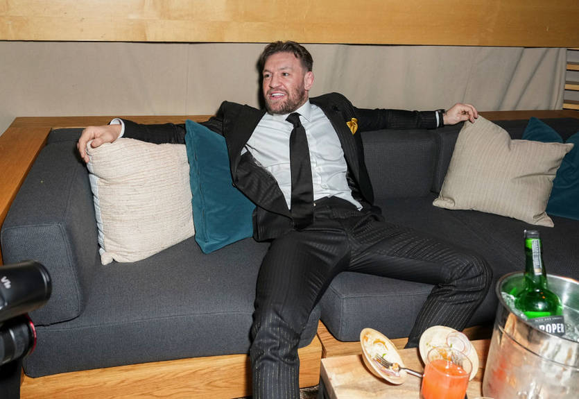 Макгрегор приобрел лигу кулачных боев