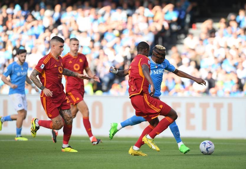 Наполі та Рома завершили матч результативною нічиєю