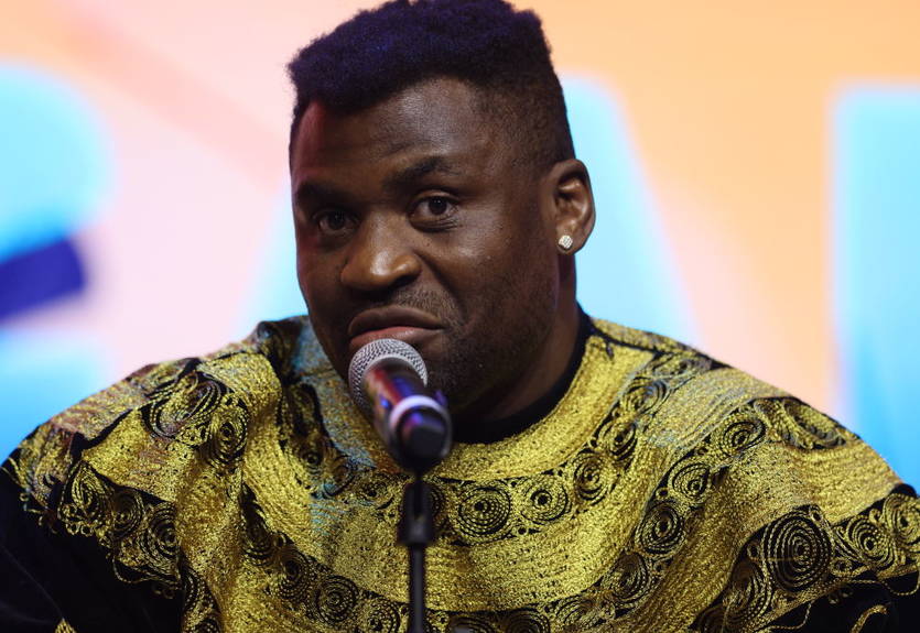 "Тепер поняття не маю, хто я": Нганну - про смерть сина "Тепер поняття не маю, хто я": Нганну - про смерть сина