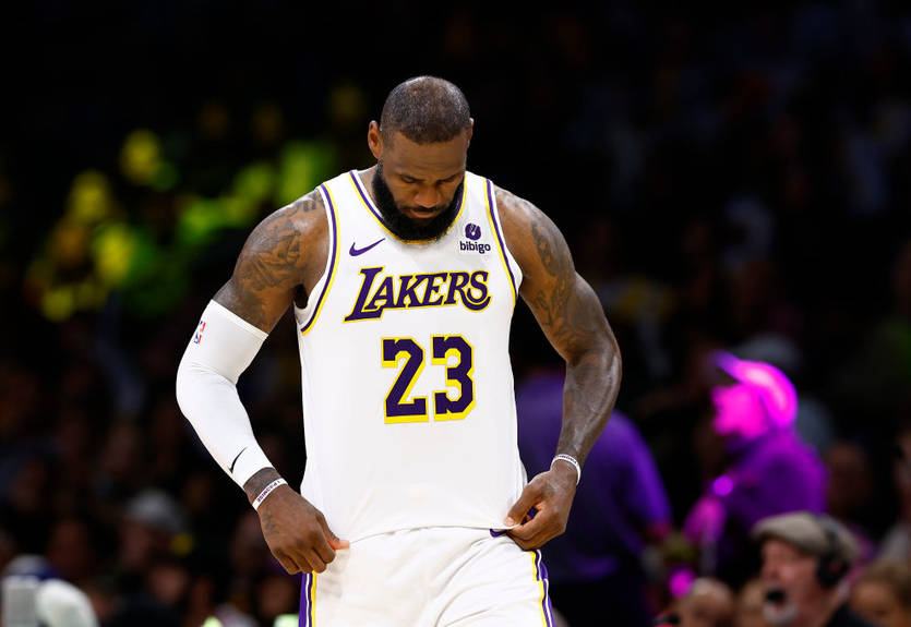 ЛеБрон має намір вийти на ринок вільних агентів ЛеБрон має намір вийти на ринок вільних агентів