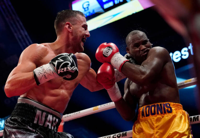 Стивенсон впервые пришел в себя после боя с Гвоздиком