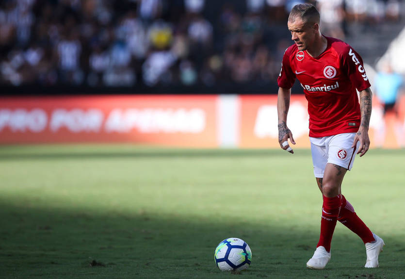 Игрок Интернасьоналя: Я знаю о желании Тайсона вернуться в клуб