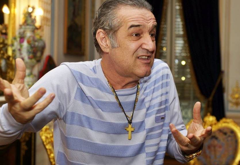 "Лучше развалю клуб, чем позволю гею играть": цитаты одиозного президента Стяуа