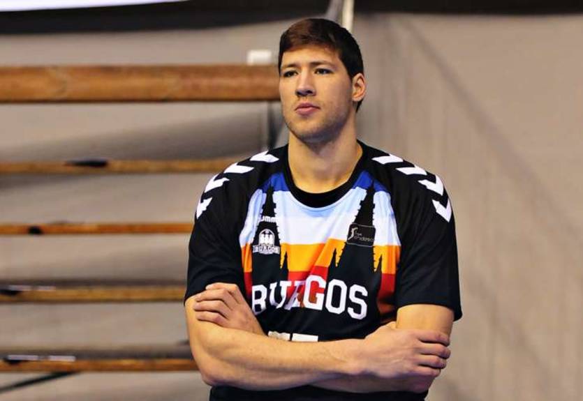 Капитан сборной Украины покинул испанский Бургос