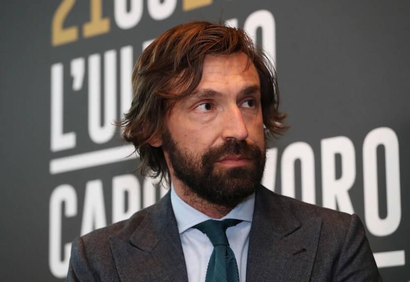 Пирло отпраздновал Рождество, нацепив оленьи рога