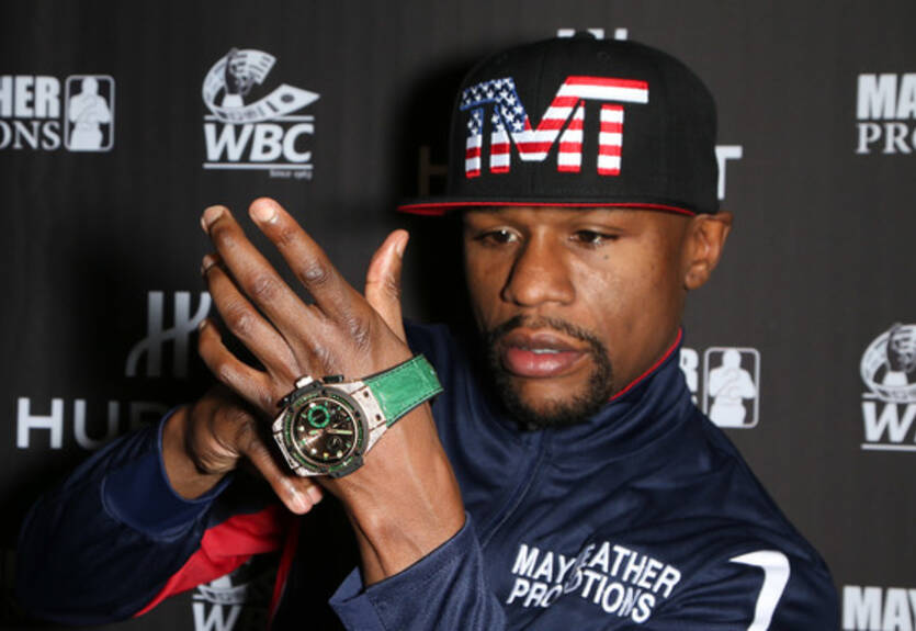 Мейвезер показал свой шикарный автопарк