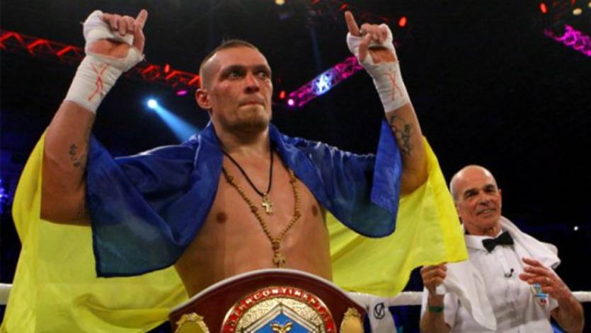 Александр Усик