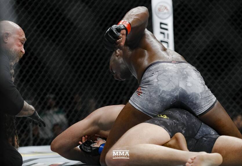 Джонс – Густафссон: видео боя UFC 232