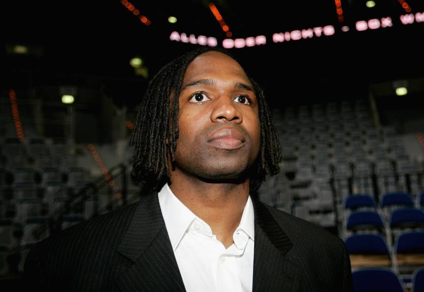 Экс-чемпион мира: Я стал инвалидом и курю марихуану из-за бокса Экс-чемпион мира: Я стал инвалидом и курю марихуану из-за бокса