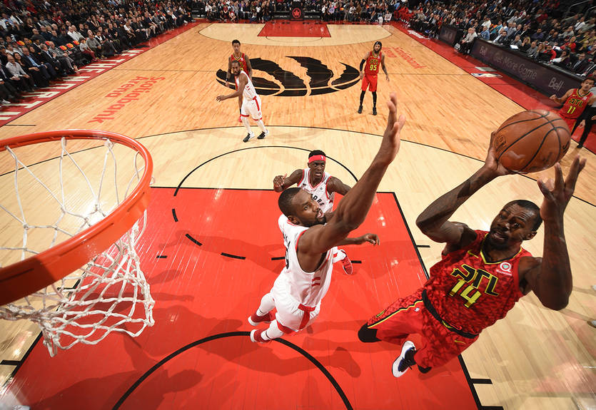 НБА: Атланта минимально уступила Торонто, ГСВ разгромил Нью-Йорк НБА: Атланта минимально уступила Торонто, ГСВ разгромил Нью-Йорк