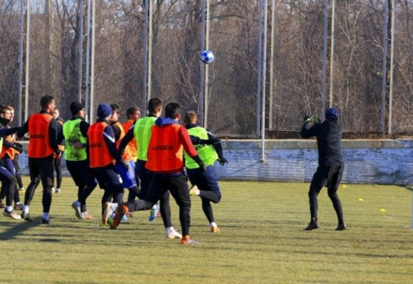 Черноморец с помощью Paint неудачно попытался скрыть просматриваемых игроков