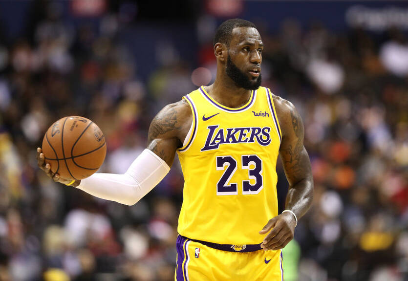 Стали известны стартовые составы на Матч звезд НБА Стали известны стартовые составы на Матч звезд НБА