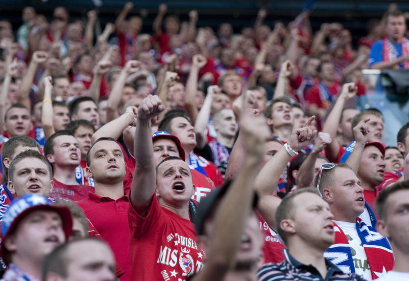 Висла в мощнейшем видео призвала фанатов спасти клуб от банкротства