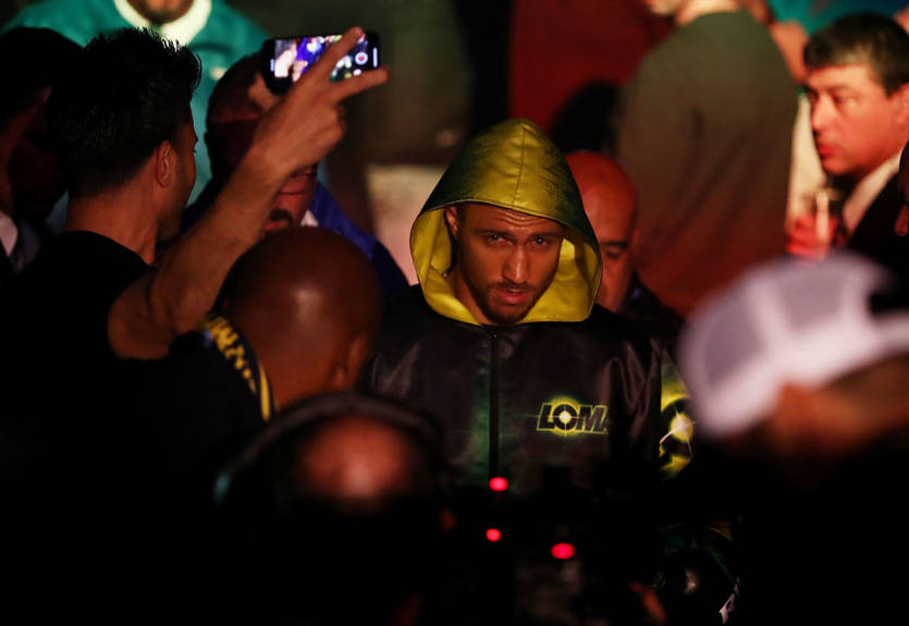 Арум - о бое Ломаченко с Рамиресом: Я только за, но переход в суперлегкий вес - это слишком Арум - о бое Ломаченко с Рамиресом: Я только за, но переход в суперлегкий вес - это слишком