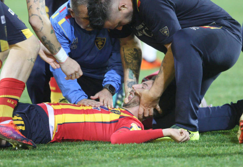 В Серии В игрок чуть не умер на поле