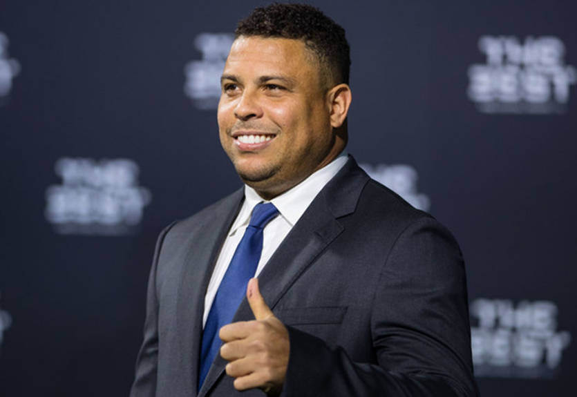 Почему они называют это футболом: Роналдо потроллил Супербоул