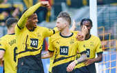 Боруссия Д с голом и двумя ассистами Ройса разгромила Аугсбург