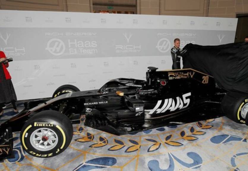 Команда Формулы-1 Хаас первой показала свой новый болид