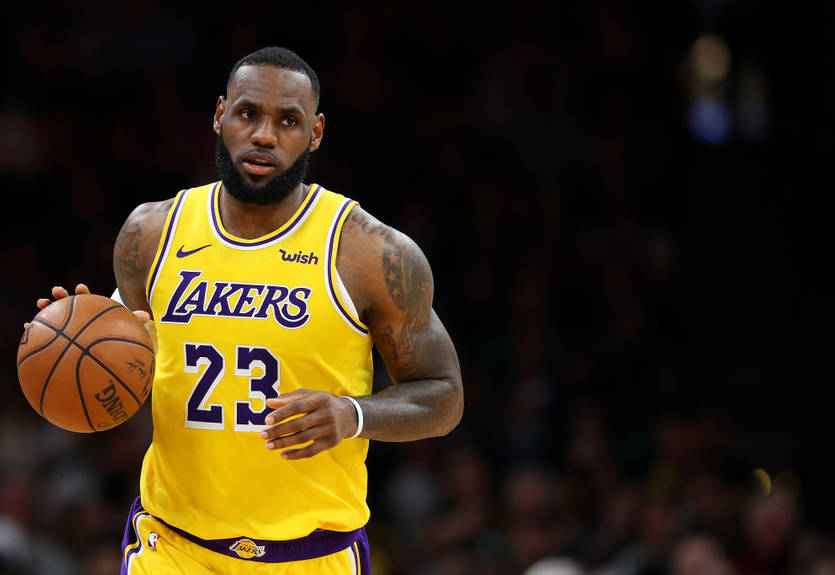 Позор Лейкерс, непотопляемость Индианы, рекорд Милуоки и Уэстбрука: итоги недели в НБА