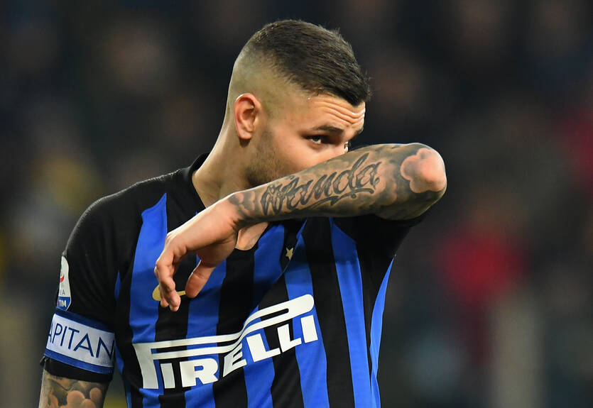 Жена Икарди изменяет футболисту с его партнером по Интеру - источник Жена Икарди изменяет футболисту с его партнером по Интеру - источник