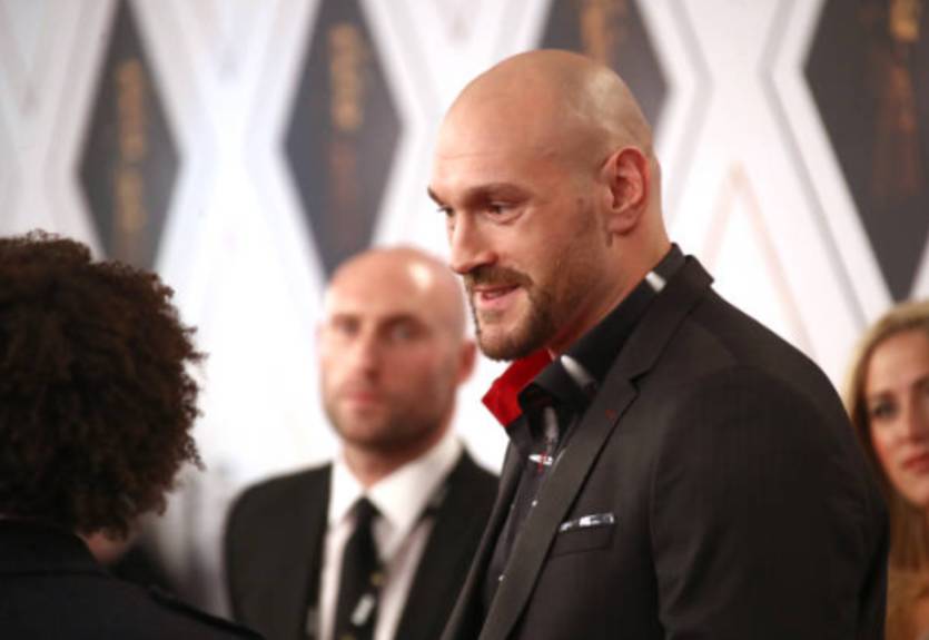 Победитель заберет все: Тайсон Фьюри предложил Миллеру поспарринговать на деньги